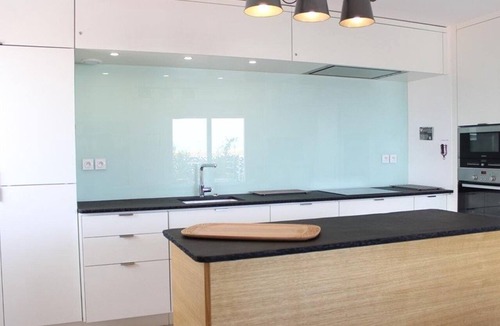 La Rochelle Apartment | Modern 3-room apt, terrace, parking, in La Rochelle