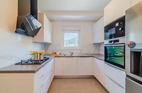 Krapinske Toplice Apartment | Modern Apartment With Balcony And Garage, Krapinske Toplice, Croatia
