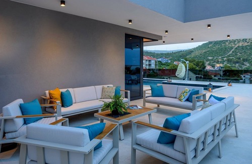 Marina Villa | Modern Trogir Villa | Villa Preko Gold | 4 Bedrooms | Sauna