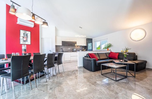 Krnica Villa | Modern villa with pool and terrace in Krnica