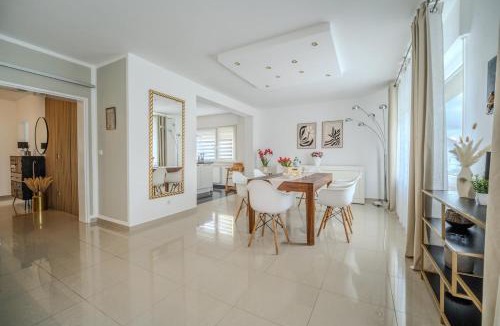 Obertshausen Apartment | Moderne 3 Zimmer Wohnung nur 20 min von Frankfurter Flughafen und Zentrum