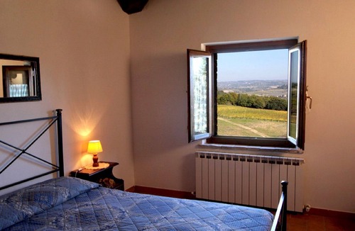 San Gimignano House | Montegonfoli 5 Apartment in San Gimignano for 4 + 2 with great views