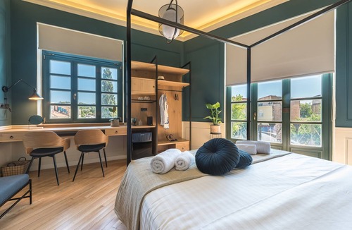 Thissio Hotel | Moon And Stars Athens