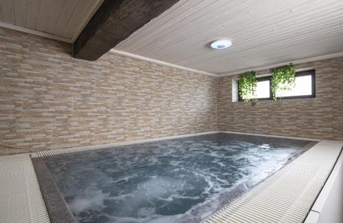 Fuzine Villa | Mountain Escape house with indoor pool