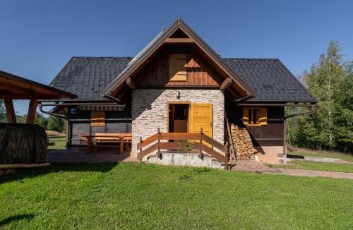 Kupjak Ski Chalet | Mountain Hut Stara Hiša