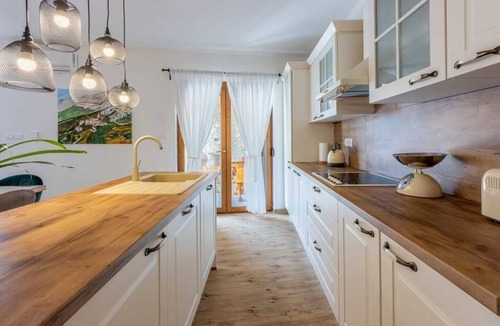 Grizane Villa | Mountain Sea Villa by Aneo Travel