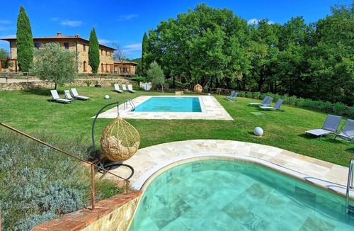 Simignano Apartment | Mulignone 10 - Apartment with pool