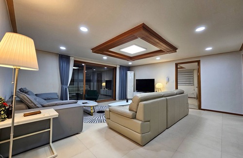 Yeoksam Apartment | My home-like comfortable forum house located in the middle of the city