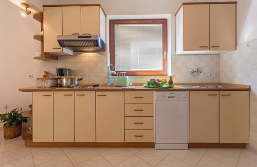 Vinkuran House | Nada in Vinkuran (Haus für 8 Personen)