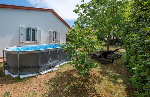 Presika House | Near the old town of Labin welcomes you this beautiful, ground floor holiday home.