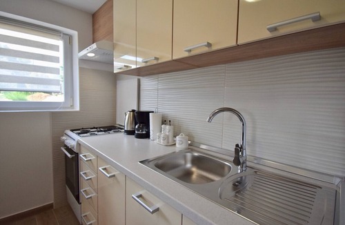 Loborika Apartment | New apartment with lovely terrace and swing