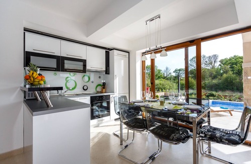 Milovcici Villa | New stone villa with pool, in a quiet location - TRAVELER Reiseburo Krk - ID 2163