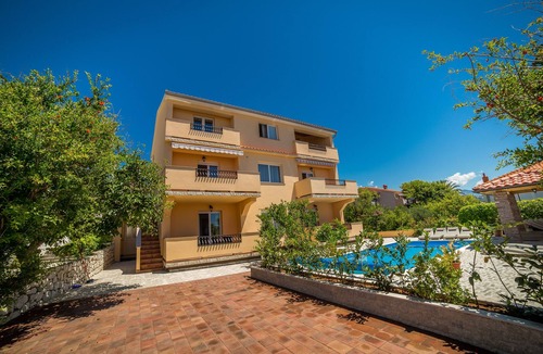 Supetarska Draga Condo | Nice and fresh two with sea views, large balcony and pool access.