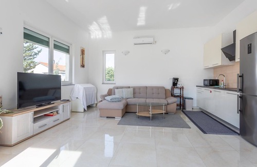 Barbat na Rabu Apartment | Nice apartment in Barbat with WiFi