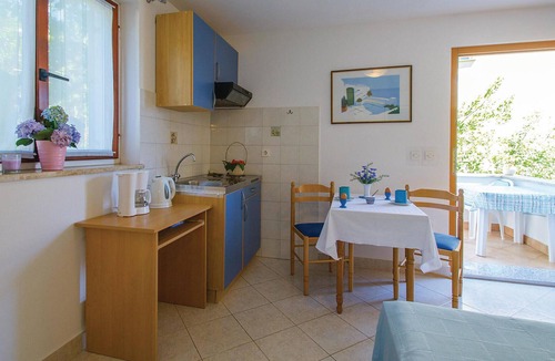 Rabac Apartment | Nice apartment in Rabac with WiFi