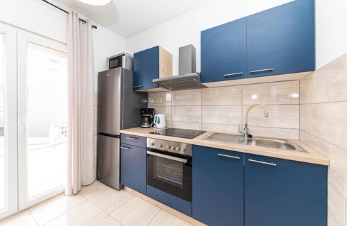 Sevid Apartment | Nice apartment in Sevid with WiFi