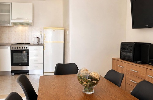 Stomorska Apartment | Nice apartment in Stomorska with WiFi
