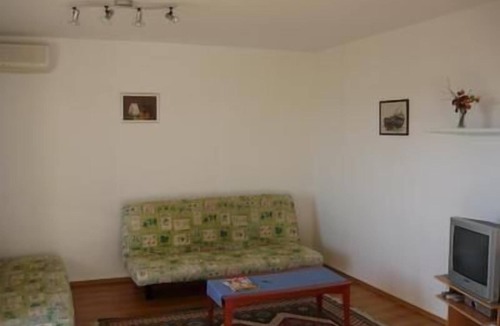 Barbat na Rabu Apartment | Nice holiday flat with whirlpool and garden