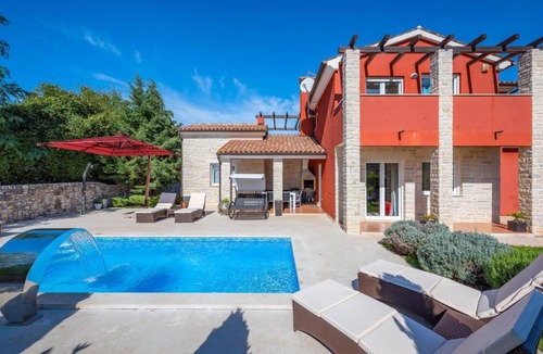 Bratulici House | Nice Home In Bratulici With 3 Bedrooms, Sauna And Outdoor Swimming Pool
