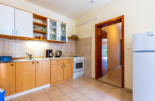 Kucice House | Nice home in Kucice with WiFi