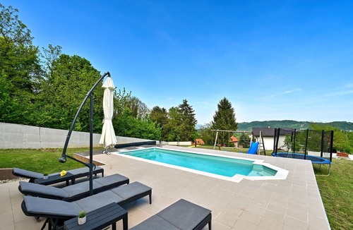 Samobor House | Nice home in Mala Rakovica with sauna