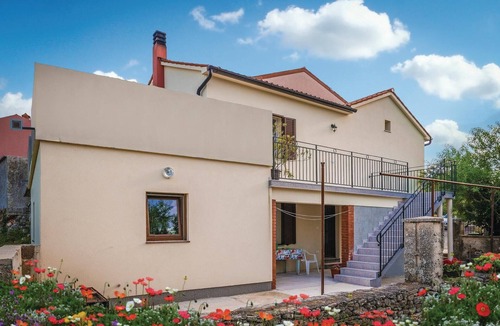 Pomer House | Nice home in Medulin with WiFi