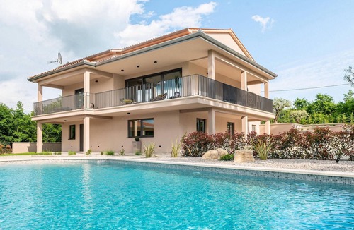 Pican House | Nice home in Potpican