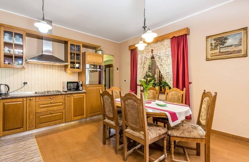 Veli Brgud House | Nice home in Veli Brgud
