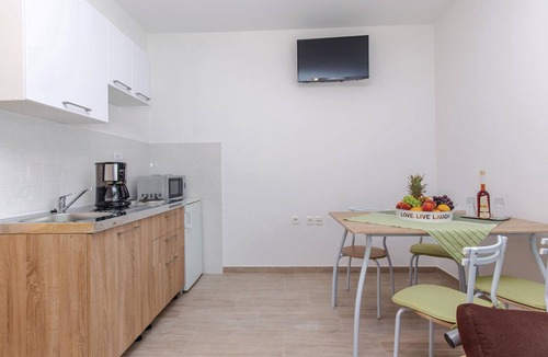 Bakar Apartment | Nice studio in Kukuljanovo with WiFi