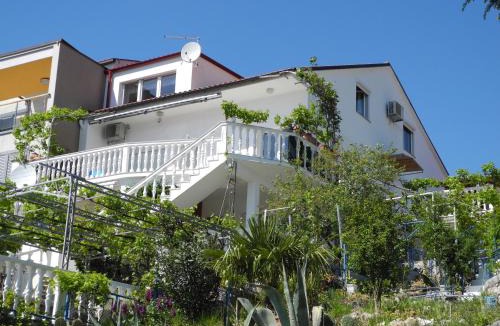 Dramalj Apartment | NIKO Apartments 70m from the beach