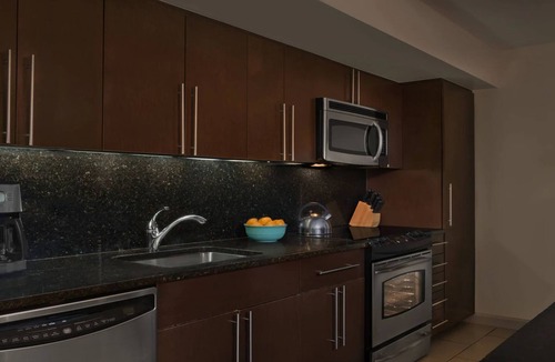Marco Island Resort | No View - 3 Bedroom - Marriott's Crystal Shores - Full Resort Access