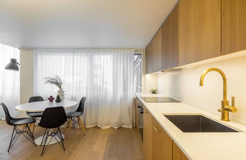 Hietalahti House | Nordic Design with Sauna in Cental Helsinki (Kamppi)