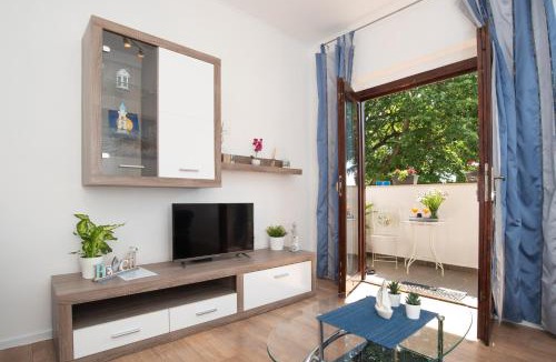 Poljane Apartment | Oasis of Peace and Relaxation II.