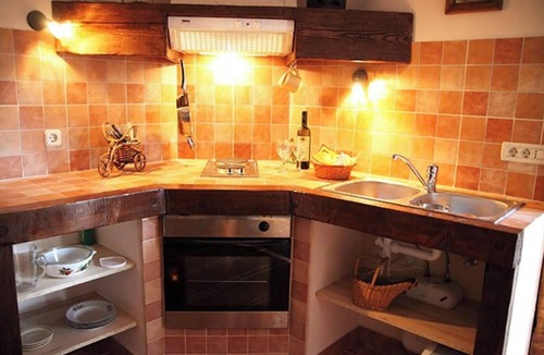 Grohote Apartment | Olive - Pool, Jacuzzi - Tvrdic Honey Farm