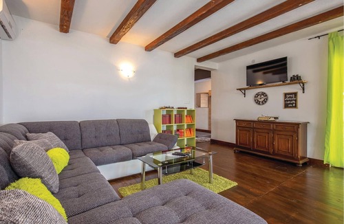 Klanfari House | On a hill with a magnificent panoramic view of the sea and the islands is located this beautiful vac