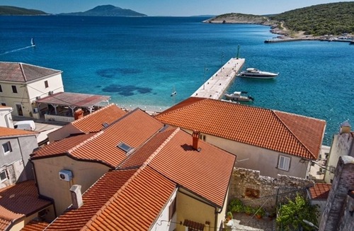 Martinscica Apartment | One bedroom apartment near beach Martinšćica, Cres (A-22582-b)