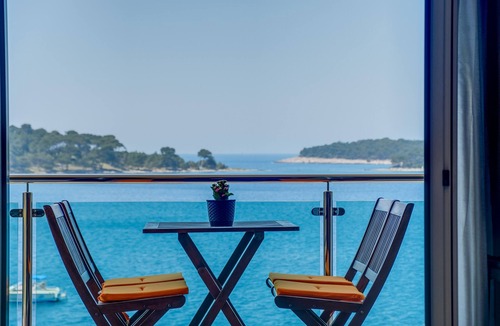 Cove Murtar Apartment | One bedroom apartment near beach Mali Lošinj, Lošinj (A-5391-b)