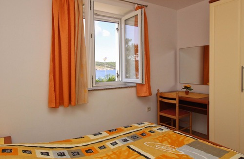 Silo Apartment | One bedroom Apartment Delić S. Nr 2 with beatifull sea view