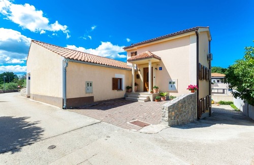 Porat Apartment | One bedroom apartment with air-conditioning Porat, Krk (A-19272-b)