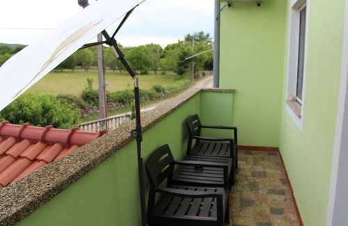 Milovcici Apartment | One bedroom apartment with balcony Milovcici, Krk (A-19308-b)