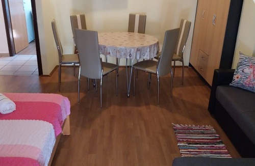 Bogovici Apartment | One bedroom apartment with terrace Malinska, Krk (A-23196-b)
