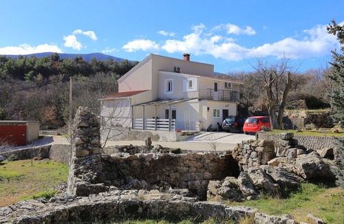 Ostrvica Apartment | One bedroom apartment with terrace Ostrvica, Omiš (A-13749-a)