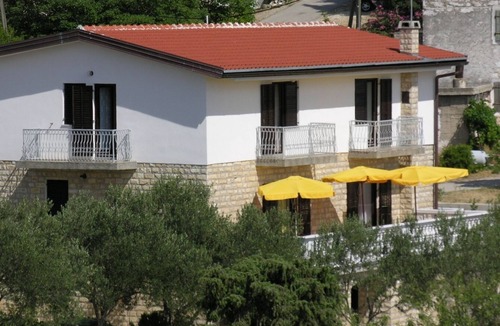 Drage Apartment | One bedroom apartment with terrace Drage, Biograd (A-851-e)