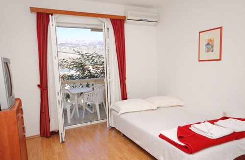 Vinjerac Apartment | One bedroom apartment with terrace and sea view Vinjerac, Zadar (A-3248-a)