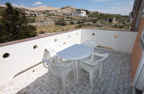 Kustici Apartment | One bedroom apartment with terrace and sea view Kustići, Pag (A-6287-c)