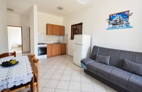 Kustici Apartment | One bedroom apartment near beach Kustići, Pag (A-6353-d)