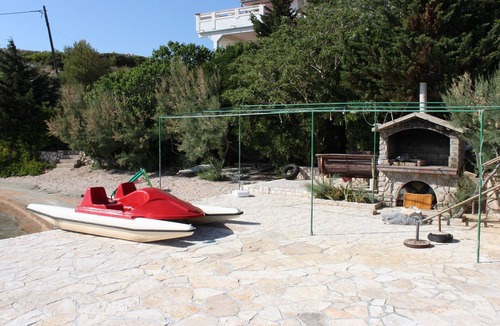 Kustici Apartment | One bedroom apartment near beach Kustići, Pag (A-6376-a)