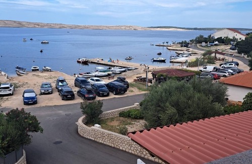 Kustici Apartment | One bedroom apartment near beach Kustići (Pag) (A-4129-a)