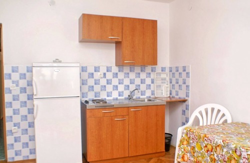 Kustici Apartment | One bedroom apartment near beach Kustići (Pag) (A-4129-c)