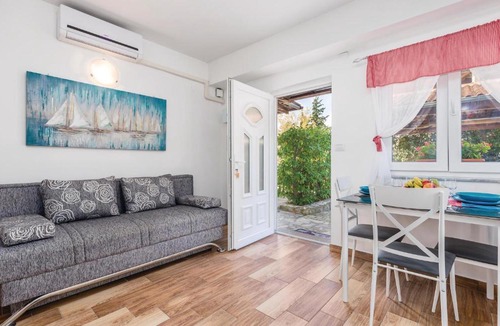 Rubesi Apartment | One-Bedroom Apartment in Kastav